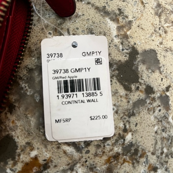 Red Coach Wallet NWT 39738 GMP1Y - Picture 5 of 5